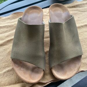 COPY - Green Birkenstock wedges